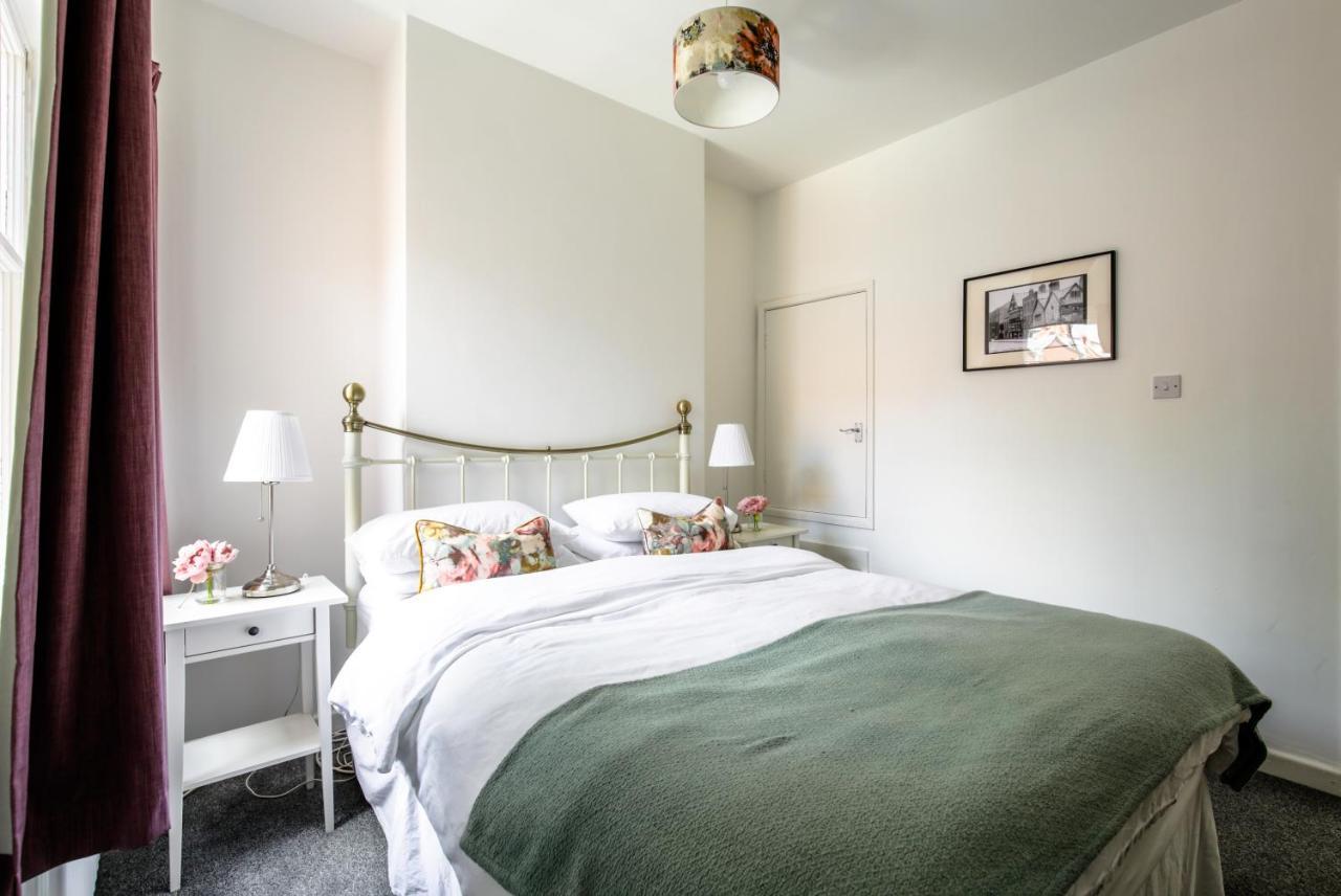 Chester Stays - Lovely 2 Bedroom House In The Heart Of Chester Eksteriør billede