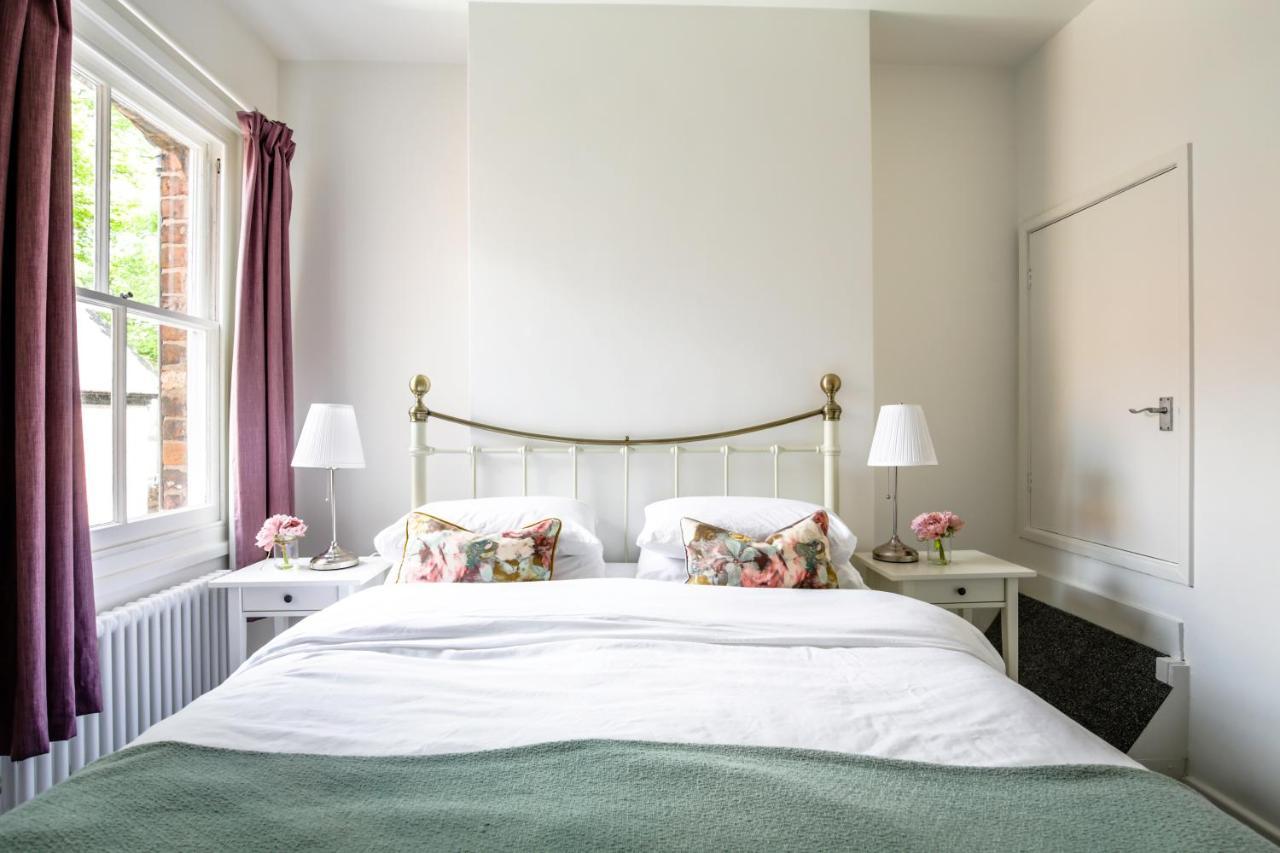 Chester Stays - Lovely 2 Bedroom House In The Heart Of Chester Eksteriør billede